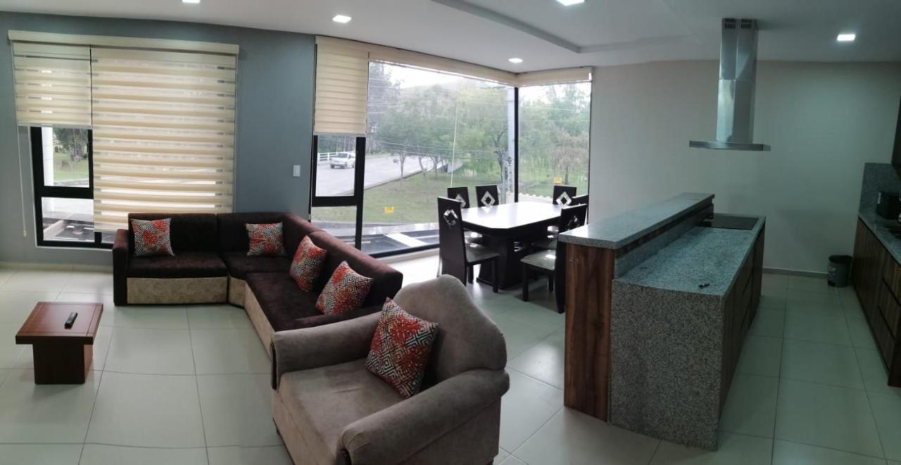 Departamento Acogedor, Nuevo Y Amplio Cuenca