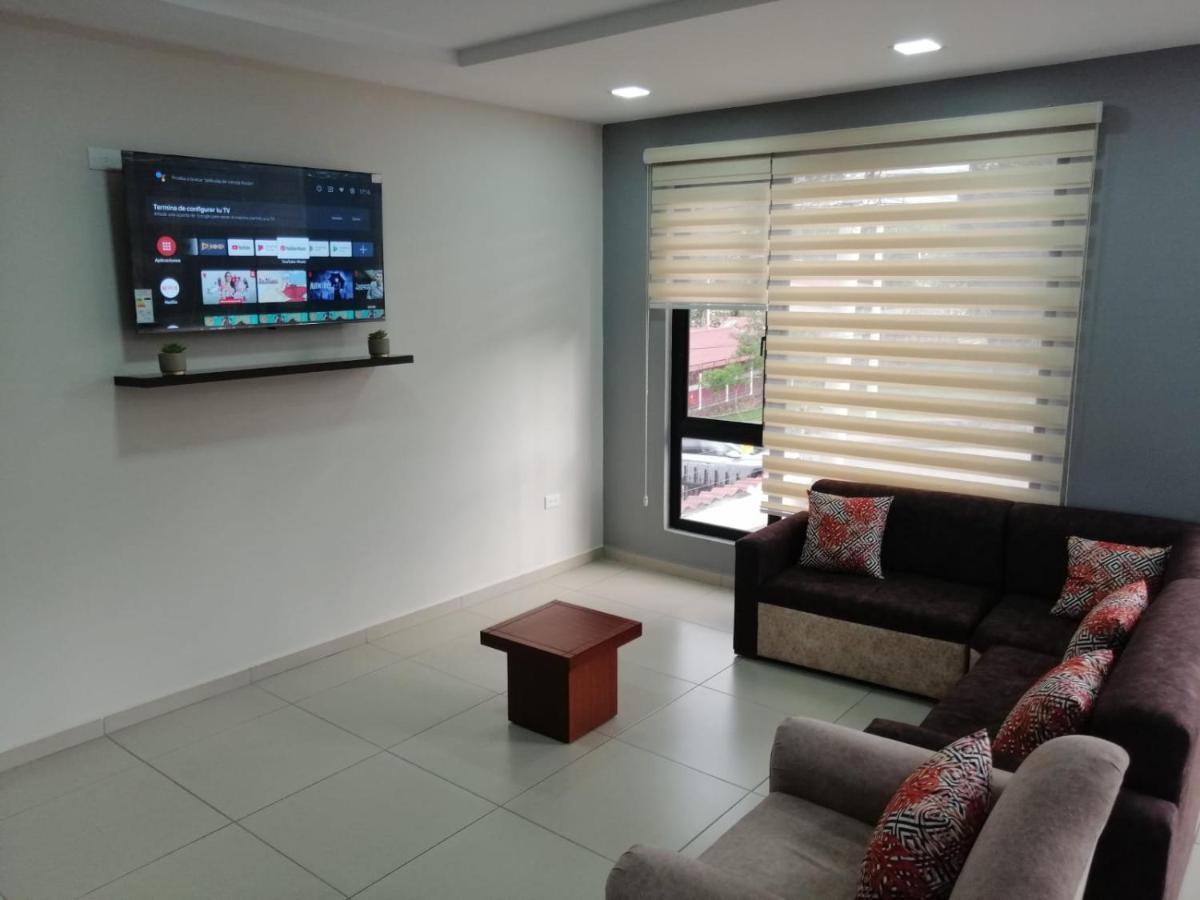 Departamento Acogedor, Nuevo Y Amplio * Cuenca